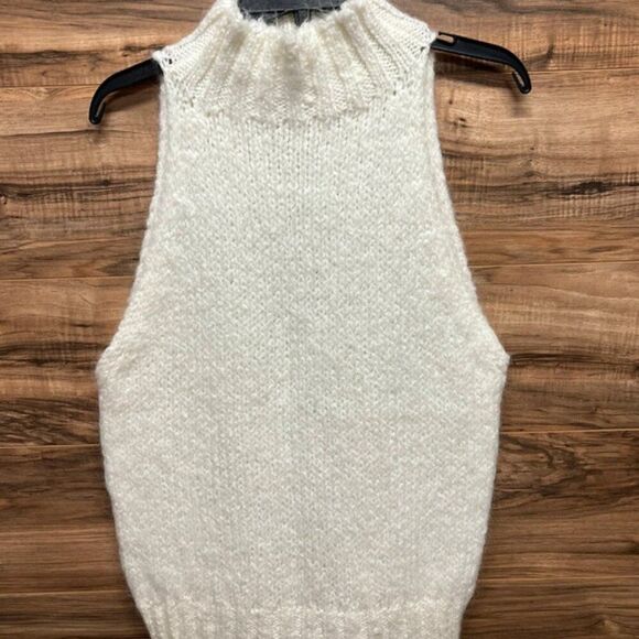 Zara medium turtleneck top - Picture 3 of 4